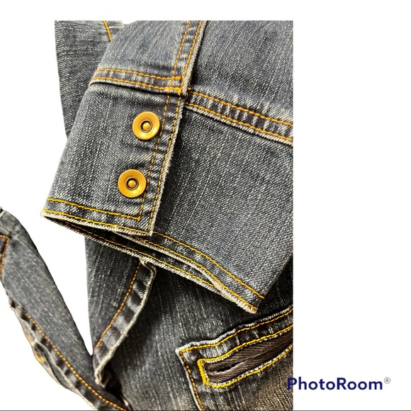 Jean Jacket - Picture 6 of 8